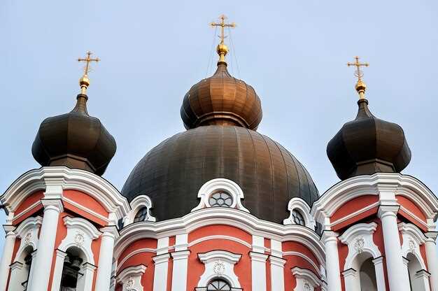 Восстановление храмов в России: современные тенденции и достижения